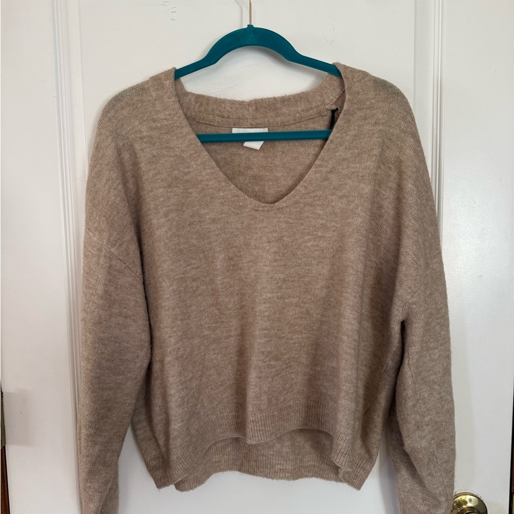 H&M V-Neck Sweater in Beige